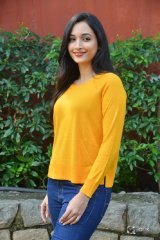 Srinidhi Shetty New Photos